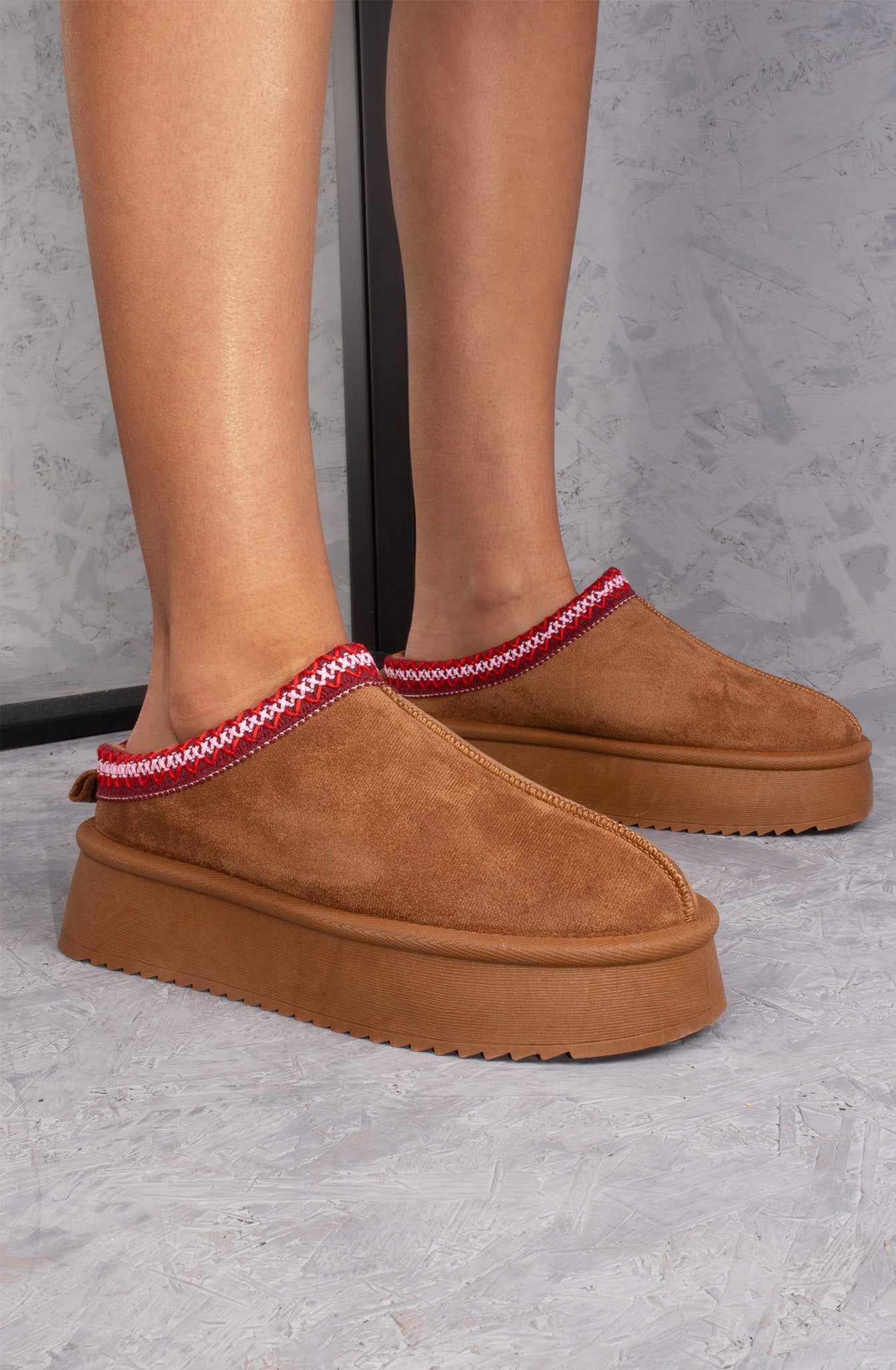 Vanilla Suede Embroidered Chunky Platform Slippers Shoes - Cherry Red
