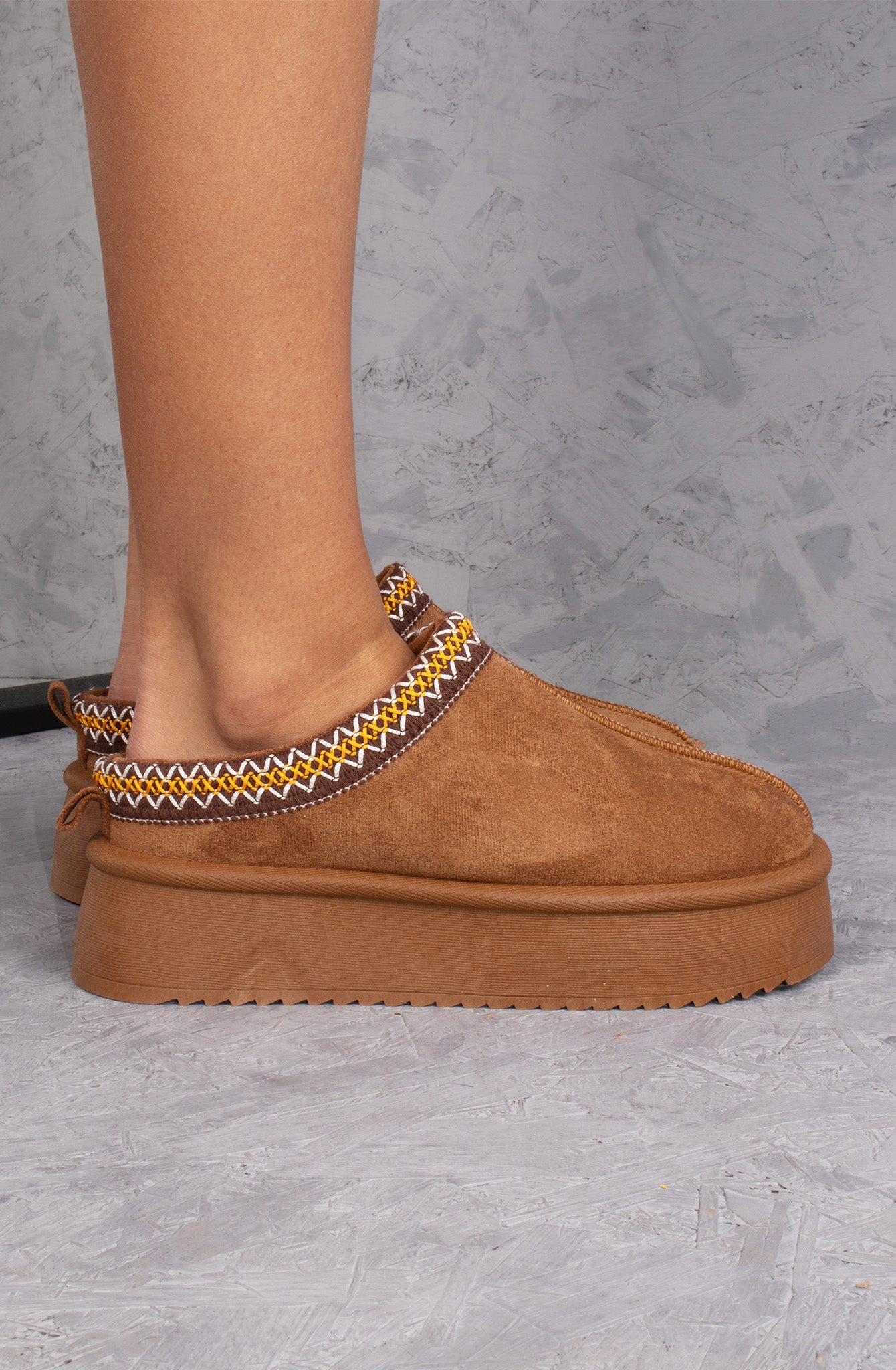 Vanilla Suede Embroidered Chunky Platform Slippers Shoes - Camel Chestnut