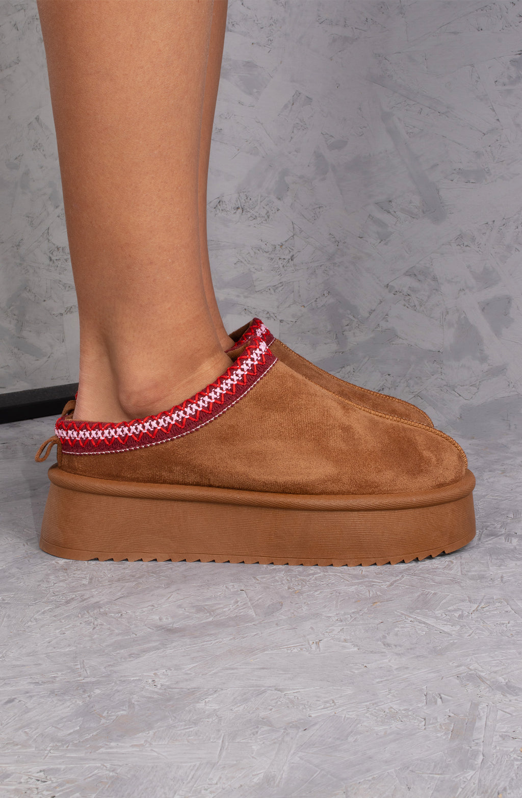 Vanilla Suede Embroidered Chunky Platform Slippers Shoes - Cherry Red