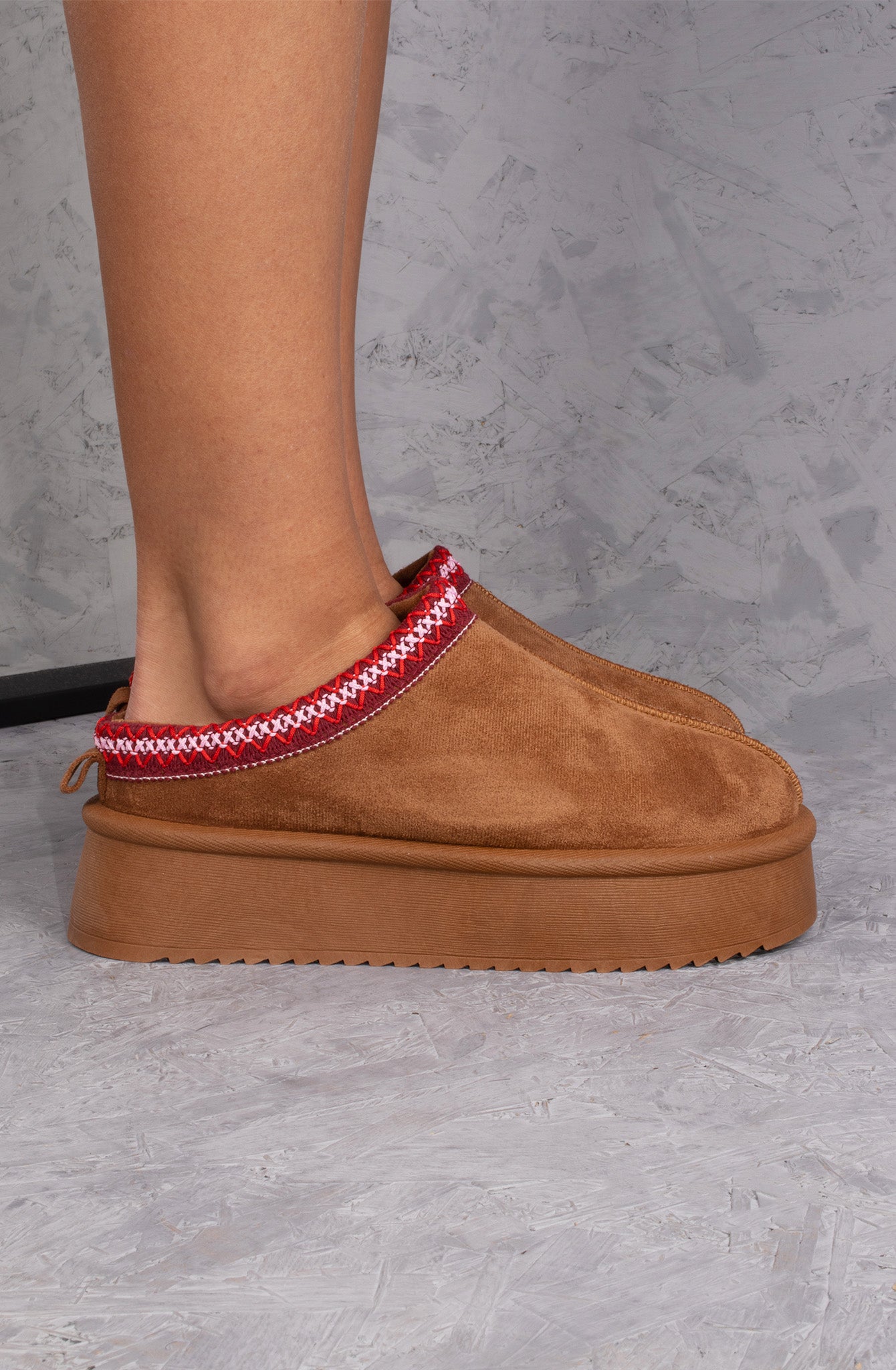 Vanilla Suede Embroidered Chunky Platform Slippers Shoes - Cherry Red