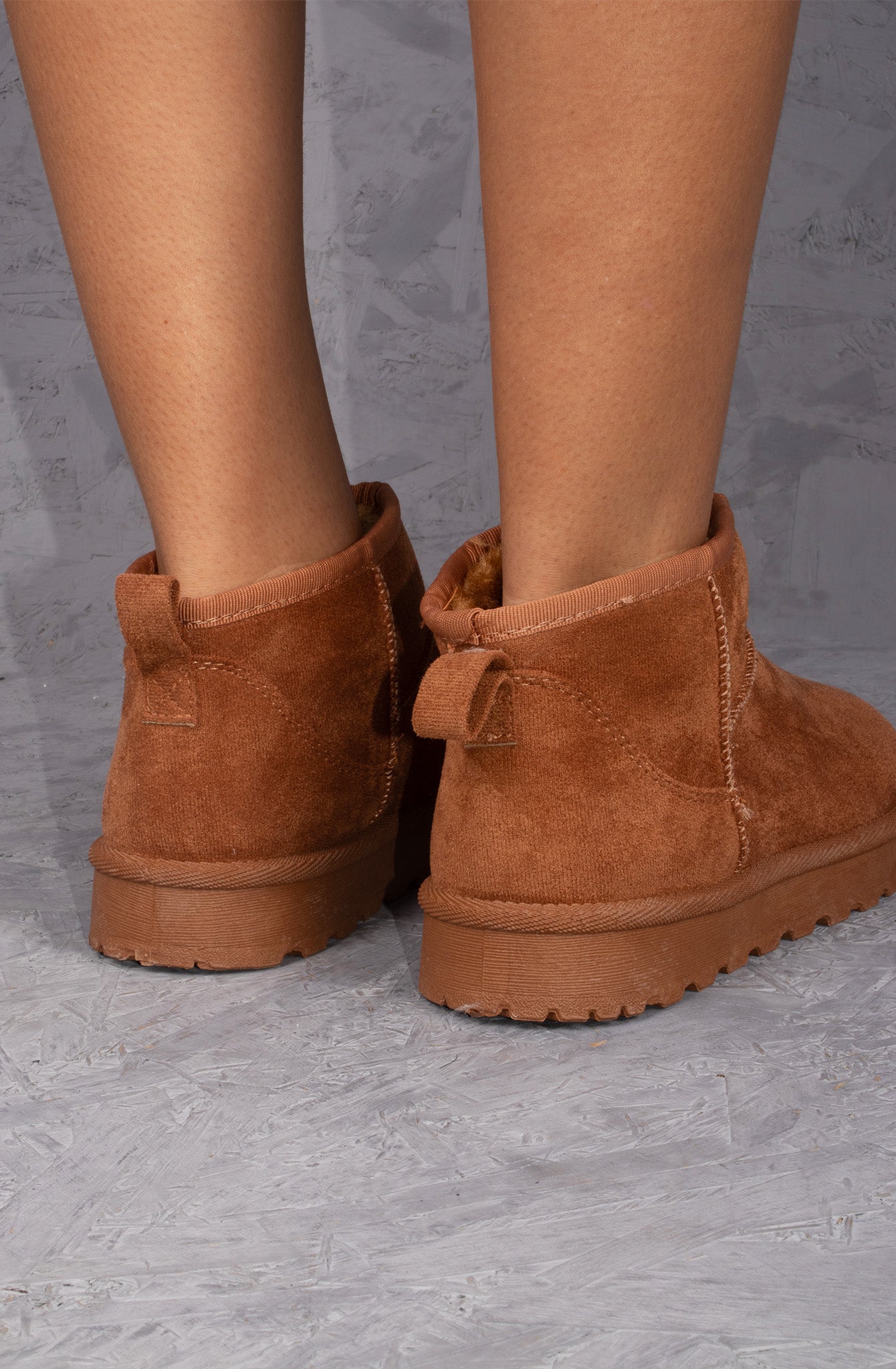 Ultra Mini Ankle Length Faux Fur Lining Boots In Chestnut Camel Faux Suede