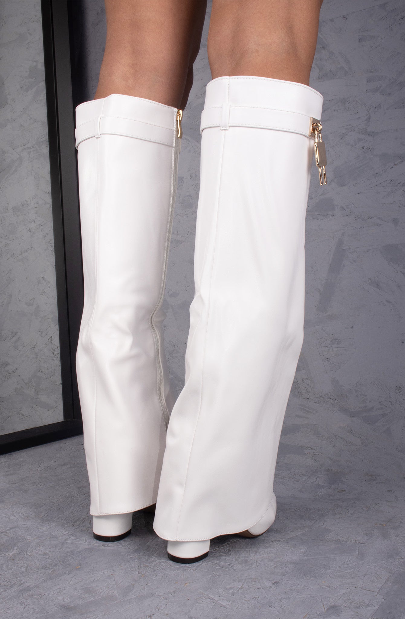 Queen Shark Faux Leather Fold Over Shark Lock Buckle Knee High Boot White